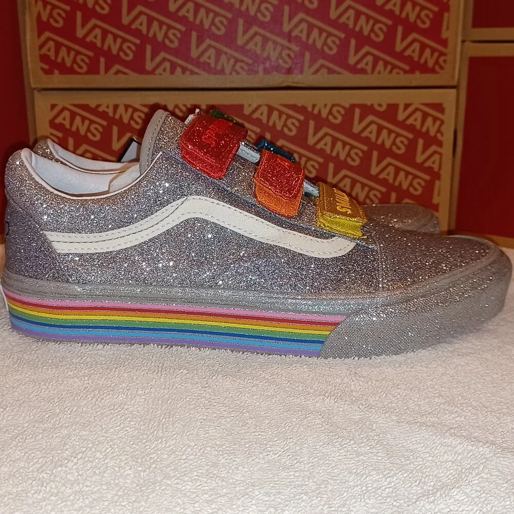 Vans Men's 4.5/Women's 6 Old Skool V Flour Shop Glitter